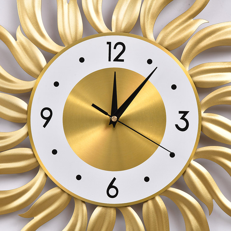 Nordic Gold Wall Clock Living  - огляд і ціна Luxury Lifestyle Living