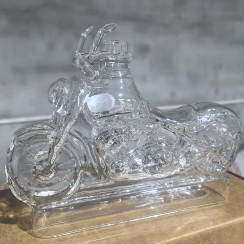 Motorcycle Style Whisky Decant - огляд і ціна Glass Decanter Whiskey
